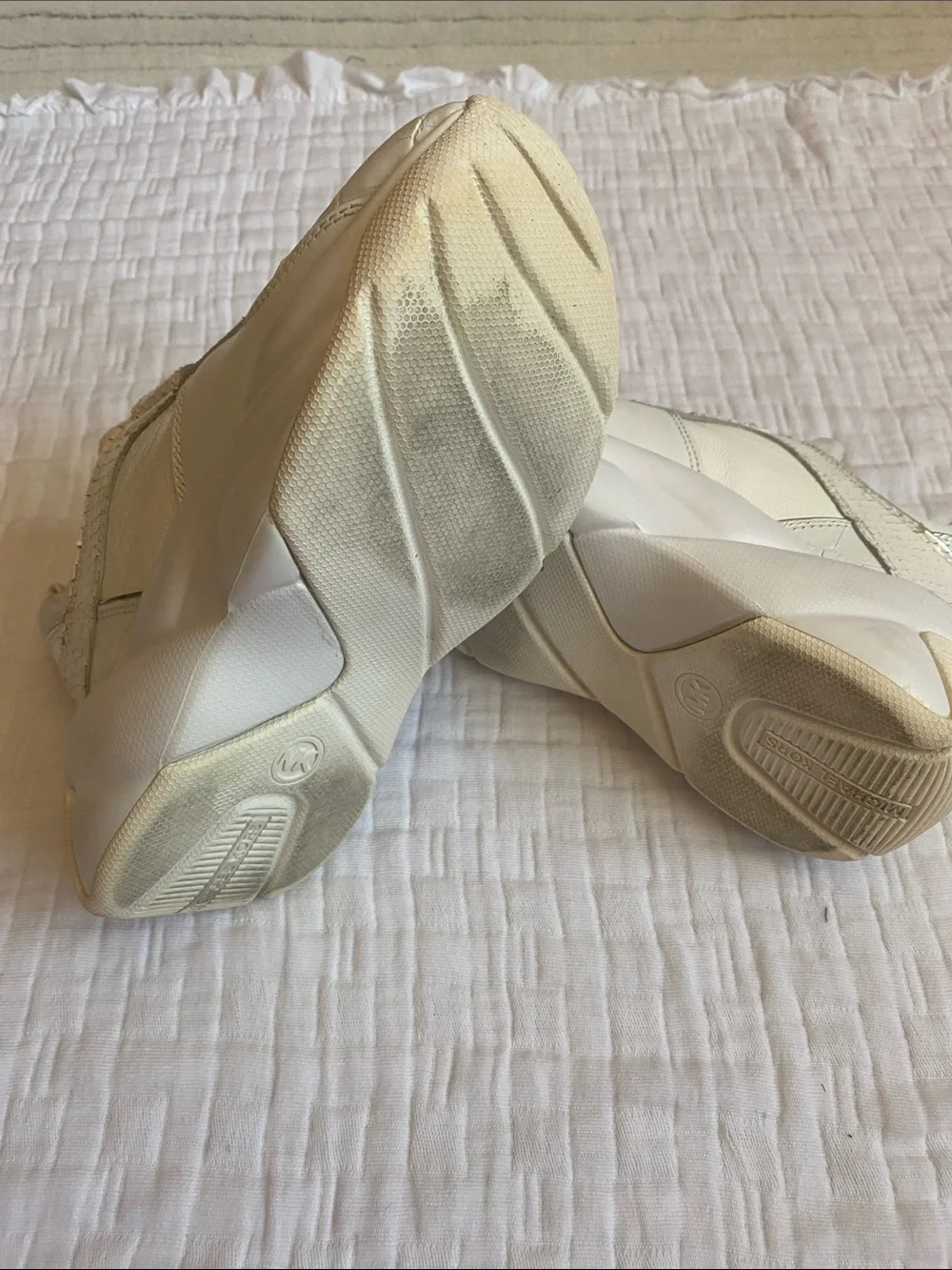 MICHAEL KORS Cream White Velcro Platform Sneakers